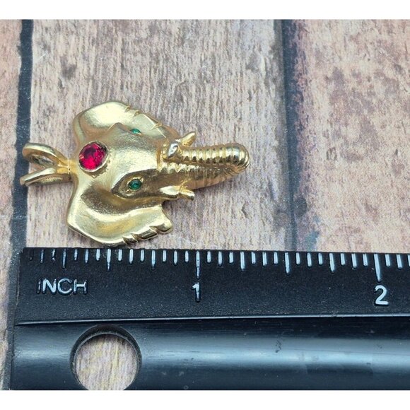 Brushed Gold Tone Elephant Face Pendant Rhinestone Green Eyes 1.25" 3-D - Picture 8 of 8